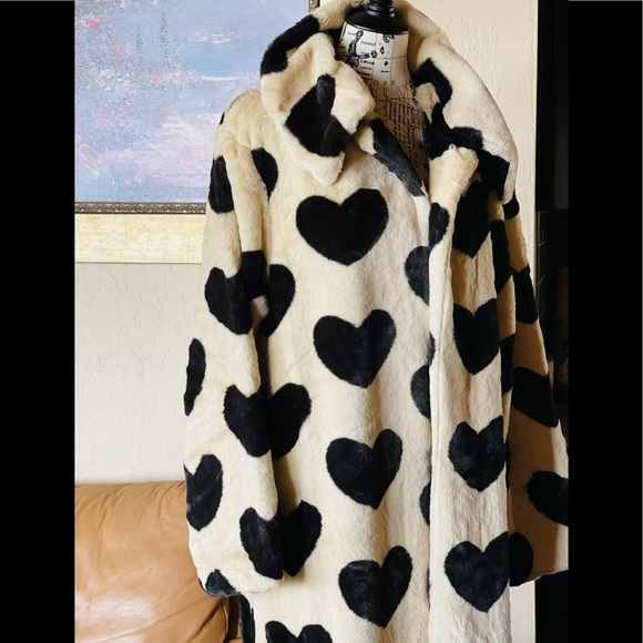 Marseille Pari Black Hearts Lux Driving Midi Coat In Honey, Spring Light - Picture 8 of 16